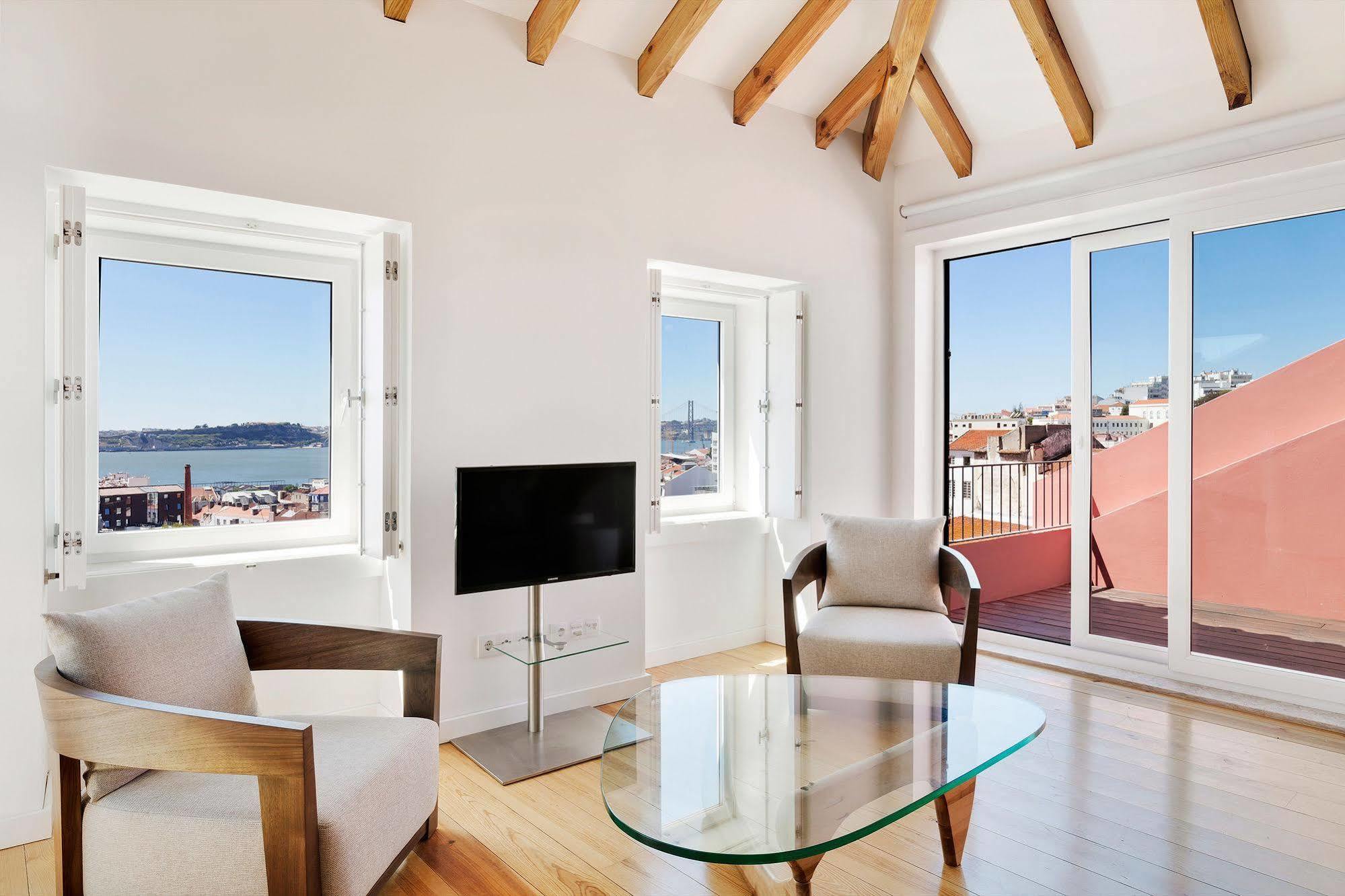 Hello Lisbon Sao Bento Boutique Apartments Εξωτερικό φωτογραφία