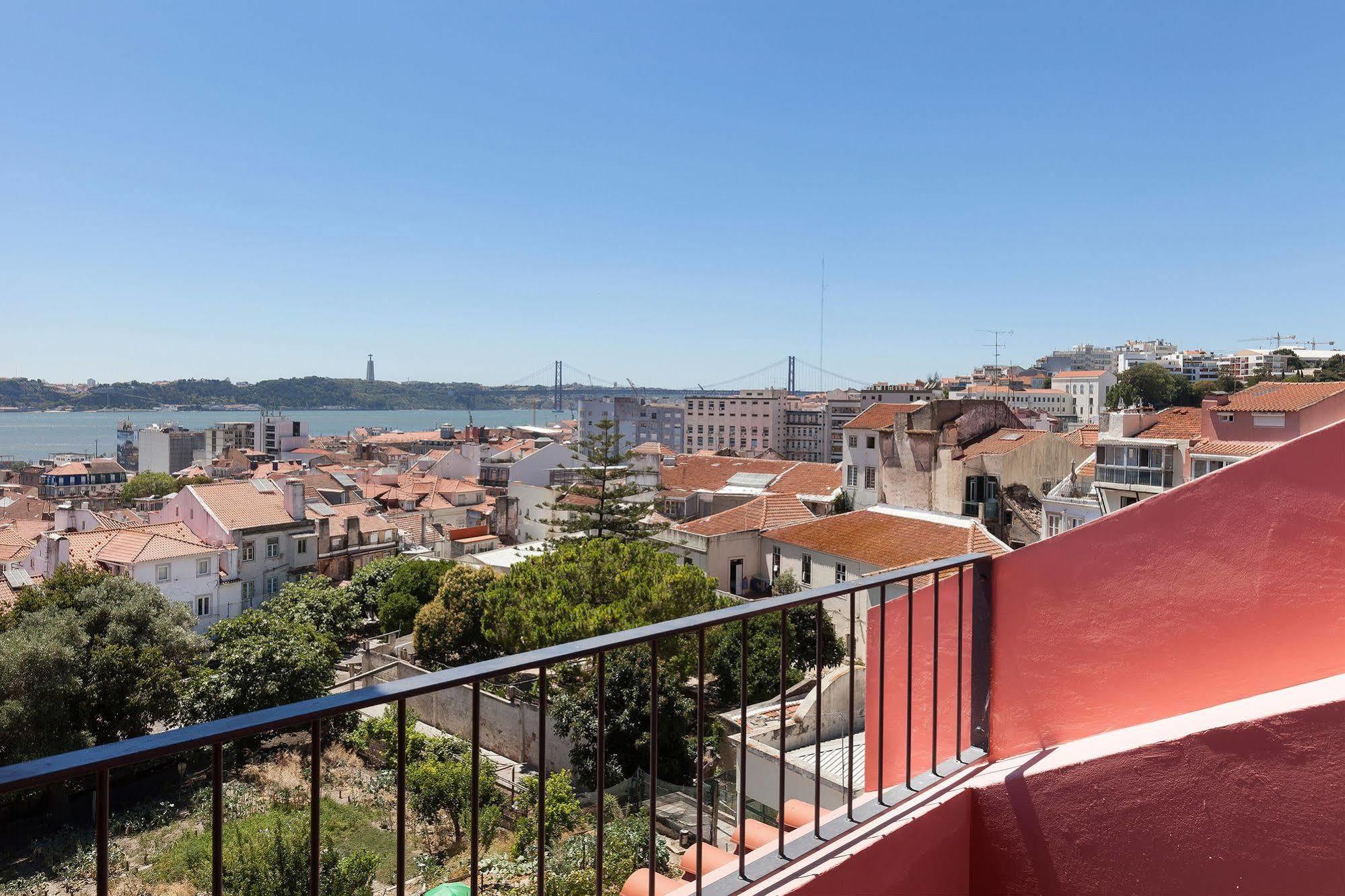 Hello Lisbon Sao Bento Boutique Apartments Εξωτερικό φωτογραφία